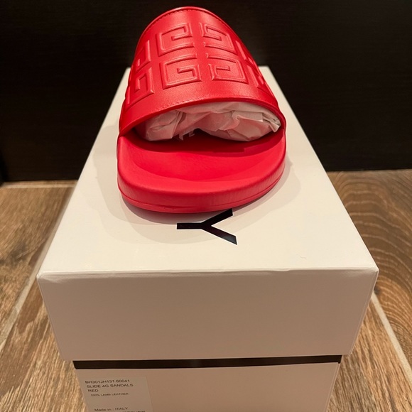 NEW GIVENCHY men's  8 US Red 4G Rubber and Tonal Leather Pool Slide Sandals - Picture 3 of 3